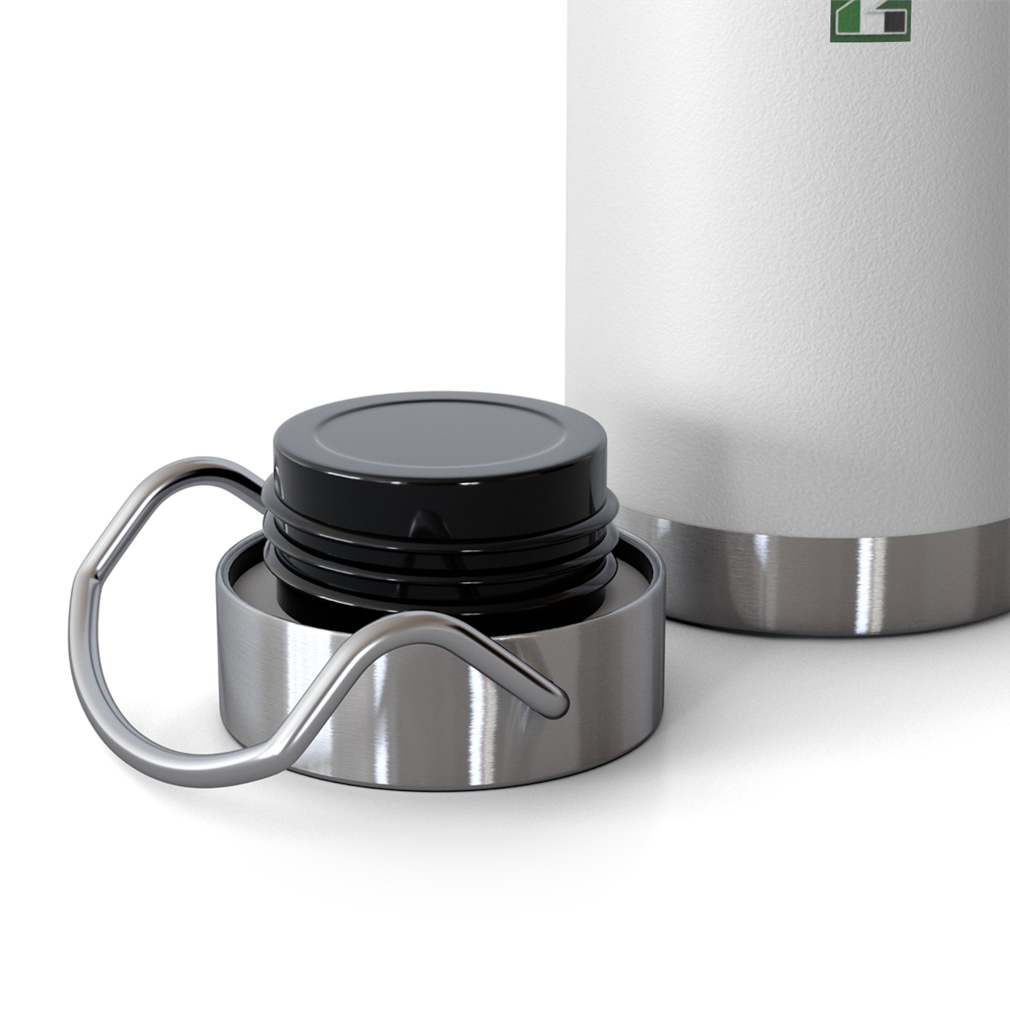 Jordan 22oz Vacuum Insulated - Stainless Water Bottle